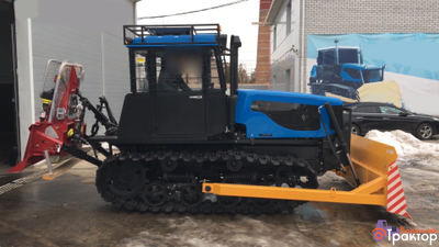 Болотник ДТ-75 с неповоротным отвалом БНДТ-20