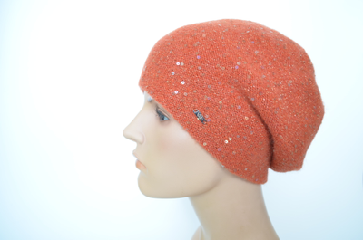 Терракотовый вязаный берет