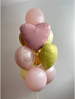 Фонтан из шаров Весна