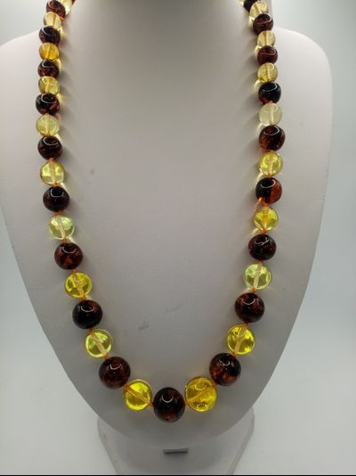 Бусы из натурального янтаря