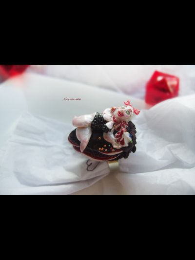 Пин-ап кольцо "Утро Фифеи" с вкусным тортиком