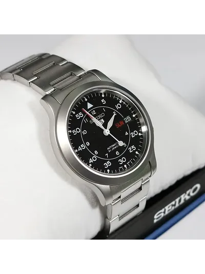 Наручные часы Seiko SNK809K1
