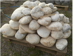 Кварцит  окатанный 100-200 мм.