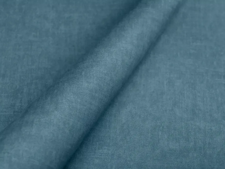 (РАМ) Велюр "Клевер" (Сlever)-blue col.18.
Состав: 100% полиэстер.
Плотность: 380 г/кв.м.
Устойчивость к истиранию: 50 000 циклов.
Ширина: 140 см.

Внимание! Цвет материала может быть искажен настройками монитора.