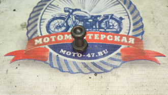 Болт регулировки коромысла Урал Днепр с гайкой