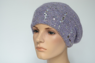 beret-vizio-1010-b-italiya-liloviy-s-ukrasheniyami