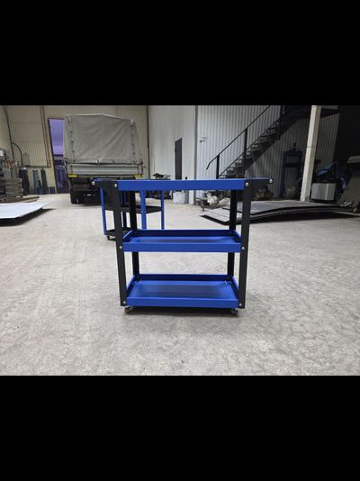 Инструментальная тележка на колесах VS-3