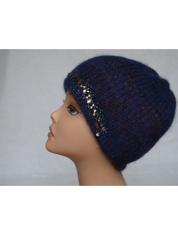 Шапка синего цвета женская с украшениями Vizio Италия 5872 С фото