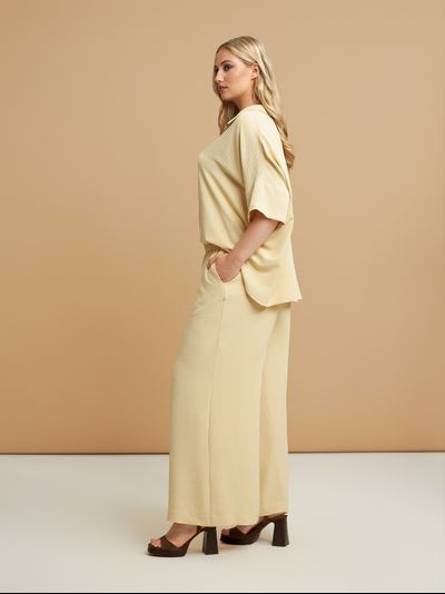 Женские летние брюки-палаццо в черном цвете