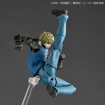 Фигурка Генос (Genos Amazing Yamaguchi, Revoltech)