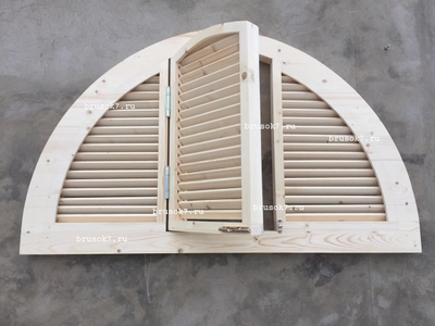Окно слуховое арочное