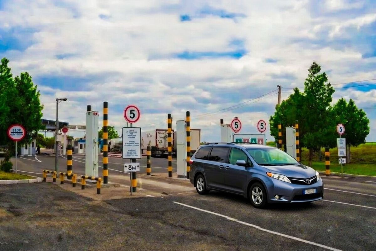 Маршрут такси из аэропорта RMO через границу Паланка в Одессу