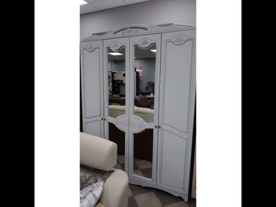 Шкаф распашной "Лотос" белый жемчуг ШР4  с 2 зеркалами (Браво мебель)