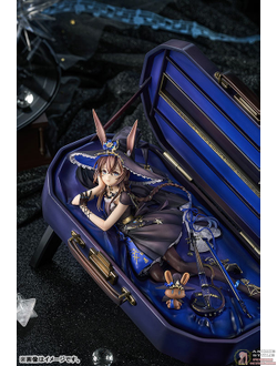 Фигурка 1/7 Амия (Amiya Solo Around the World Ver.)