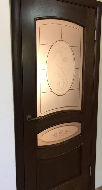 ЛАЙНДОР (УЛЬЯНОВСК)/ МОДЕЛЬ АЛИНА/ ШПОН FINE-LINE/ ТОН 2 (ОРЕХ)