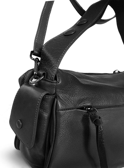 (АРТИКУЛ: 9329/1/82) СУМКА ЖЕНСКАЯ, НЕБОЛЬШАЯ, НАТУРАЛЬНАЯ КОЖА, ЧЕРНАЯ, С КАРМАНАМИ ПО БОКАМ, С ДВУМЯ ПЛЕЧЕВЫМИ РЕМНЯМИ