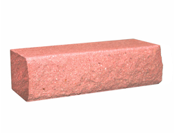 Кирпич гиперпрессованный рваный угловой алый М250