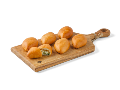 Пирожок печеный с луком и яйцом мини (20 г) (заказ от 10 шт.)