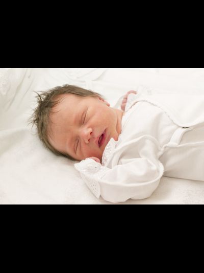 Фотограф на выписку из роддома ( фотосессия выписки )  или видеосъемка