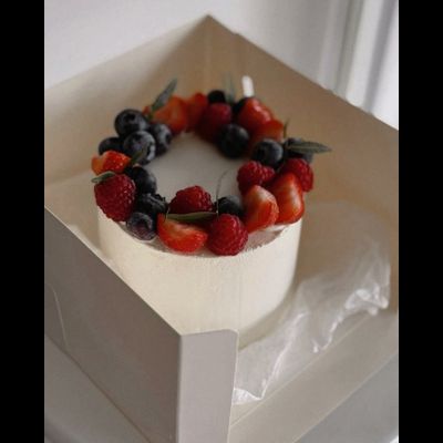 Бенто венок из ягод