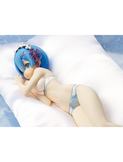 Фигурка 1/7 Рем (Rem Sleep Sharing, Blue Lingerie Ver.)
