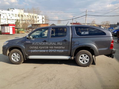 Спортивный кунг Carryboy G500 серого цвета 1Е9 на Toyota Hilux Vigo 2005-2015 от AvengerUral.ru