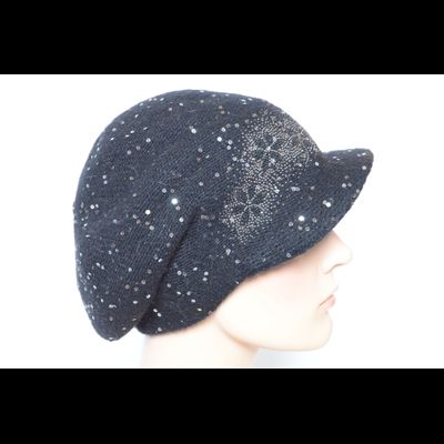 Черная вязаная кепка с пайетками и украшениями Италия Vizio 6978