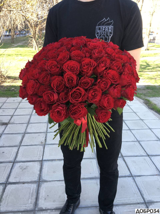 Букет из 101 красной розы 50см Долгожданный час фото5