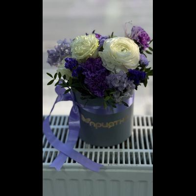 Цветочная композиция цветов на 8 марта № 740