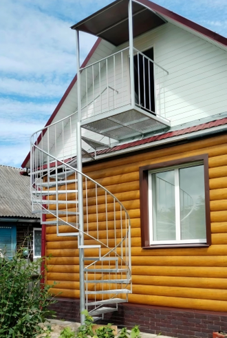 Лестница винтовая для улицы - Арт 05