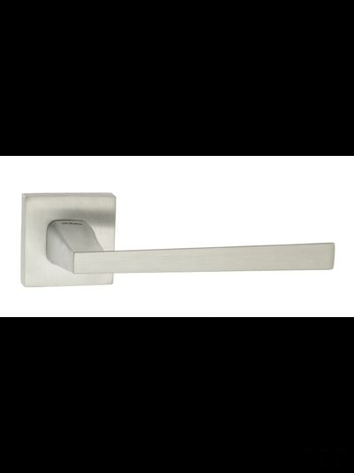 Дверная ручка на квадратном основании Fratelli Cattini "UNICA" 8-CS матовый хром