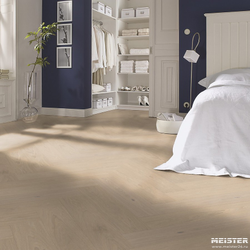 Паркетная доска Meister HS 500 Lindura Дуб классик Шампань 8930 в интерьере