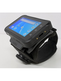 Unitech WD200 -  Наручный индустриальный терминал на Android