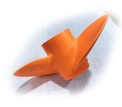 Винт гребной композитный 12 шлицов 3*7.8*8 Tohatsu вид сбоку