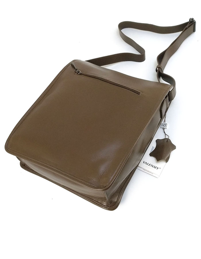 (АРТИКУЛ: 9826/2/51) СУМКА СРЕДНЕГО РАЗМЕРА, НАТУРАЛЬНАЯ КОЖА, ЦВЕТ МЕЖДУ ТЕМНО-БЕЖЕВЫМ И КОРИЧНЕВЫМ, РЕМЕНЬ ЧЕРЕЗ ПЛЕЧО