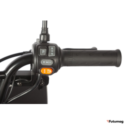 Электротрицикл Wanshida DOUHAO 60V 800Вт черно-бело-красный