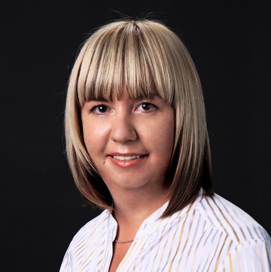 Элина Шевченко
