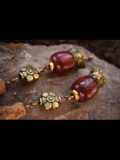 Бохо-серьги "Вино из шиповника" с тигровым глазом и дисками гитарных струн