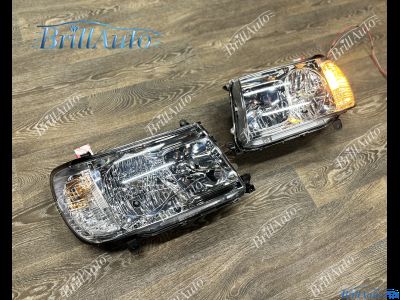 Фары Toyota Land Cruiser 100 светлые