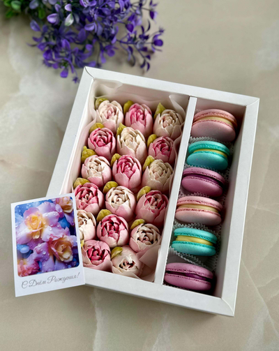 Зефирные тюльпаны и макаронс