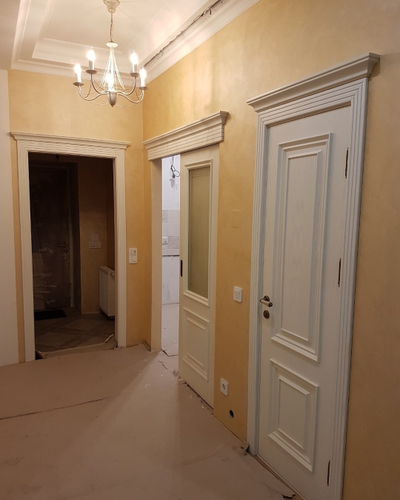 PORTE RICHI (Беларусь). ВЕРНИСАЖ, МОДЕЛЬ ЛШ40, ШПОН ЯСЕНЯ + ЭМАЛЬ БЕЛАЯ. ВИТРАЖ С ПЕСКОСТРУЙНЫМ РИСУНКОМ