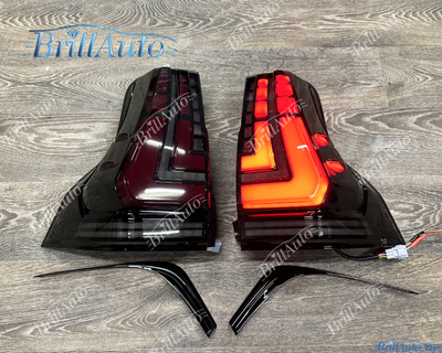 Стопы Toyota Land Cruiser Prado 150 2009-2024 с анимацией черные