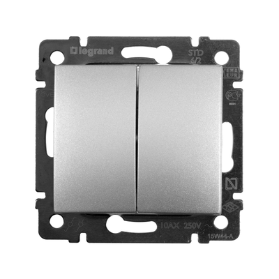 Legrand 770108, Valena Переключатель двухклавишный, алюминий, вид спереди
