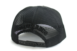 Бейсболка c cеткой