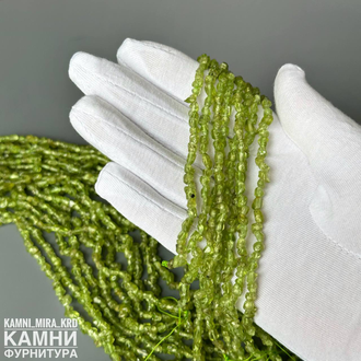 Хризолит галтовка камешки 4,2-8,5 мм, цена за нить 20 см
