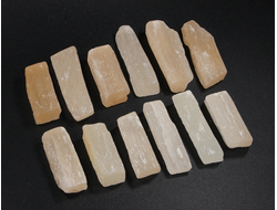 Селенит персиковый, оранжевый в ассортименте, Россия (25-35 мм, 4-6 г) №27475