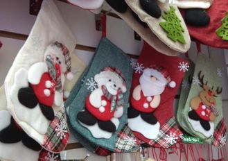 Украшение Сапожок  Дед мороз и друзья небольшие  упаковка 12 штук 4-ре вида