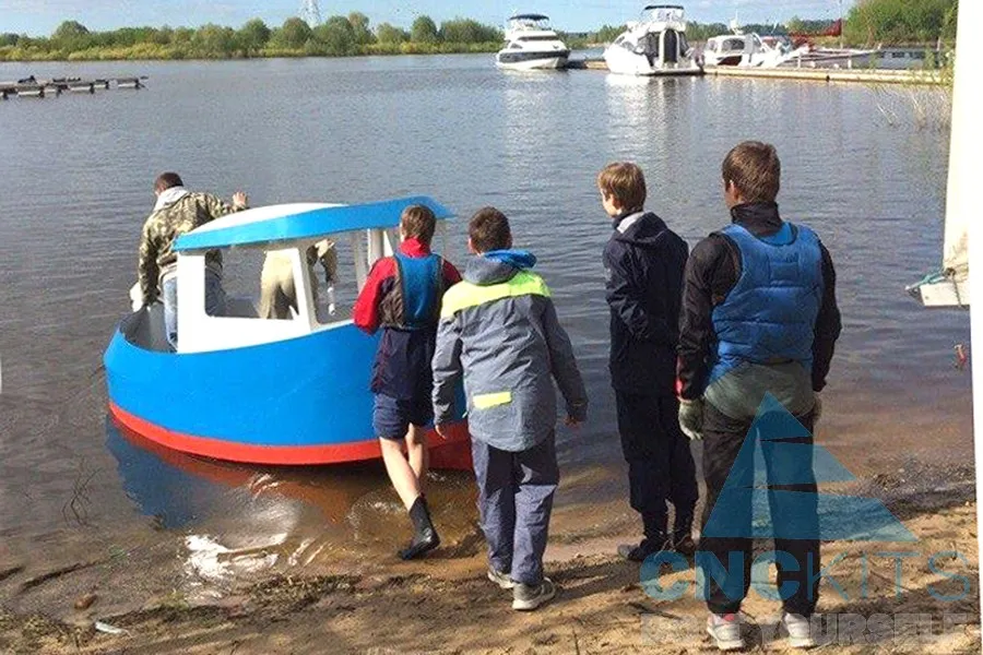 Постройка мини-буксира Фото 49