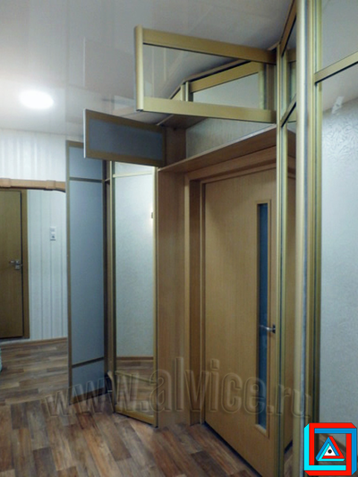 Шкаф встроенный - стенка с непрямыми углами