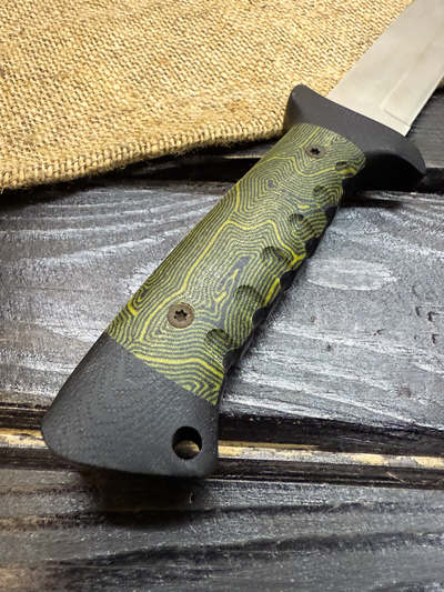 Подарочный нож 6Х9С сталь VG-10, рукоять комбинированная G10 и микарта зеленая